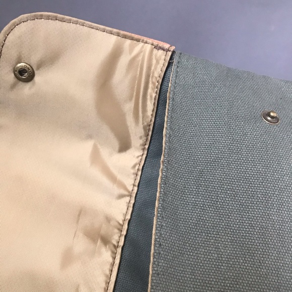 Microsoft Bing carry-all travel bag with notebook - Picture 3 of 5